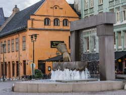 Christiana Torv Square